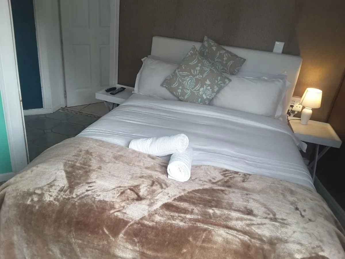 Bread & Barrel Palazzo Blouberg Hotel Bloubergstrand Guest house
