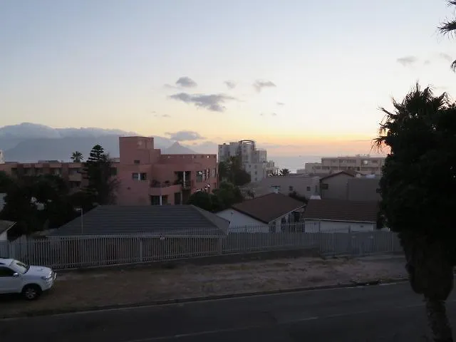 Πανσιόν Bread & Barrel Palazzo Blouberg Ξενοδοχείο Bloubergstrand